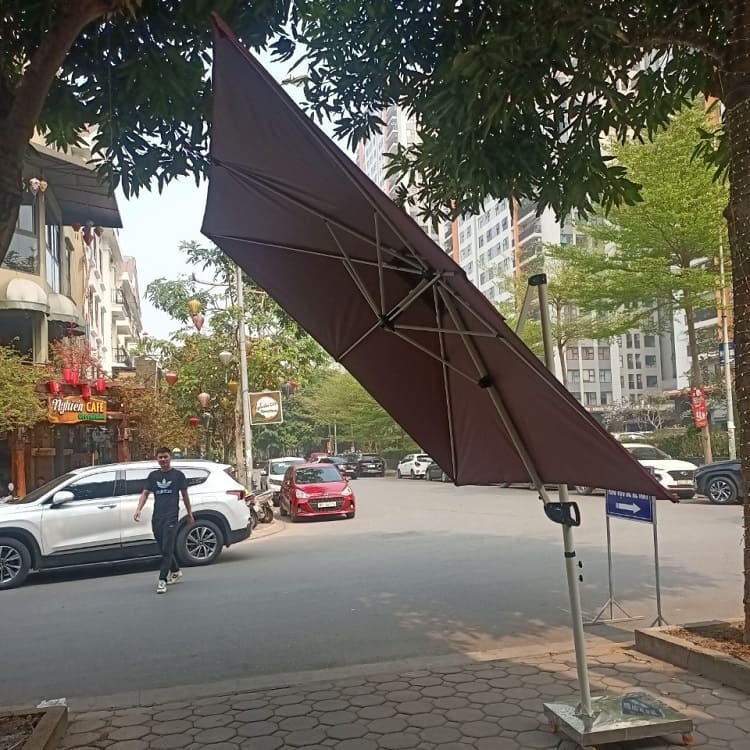 Dù hòa phát lệch tâm hệ nâng hạ màu đỏ