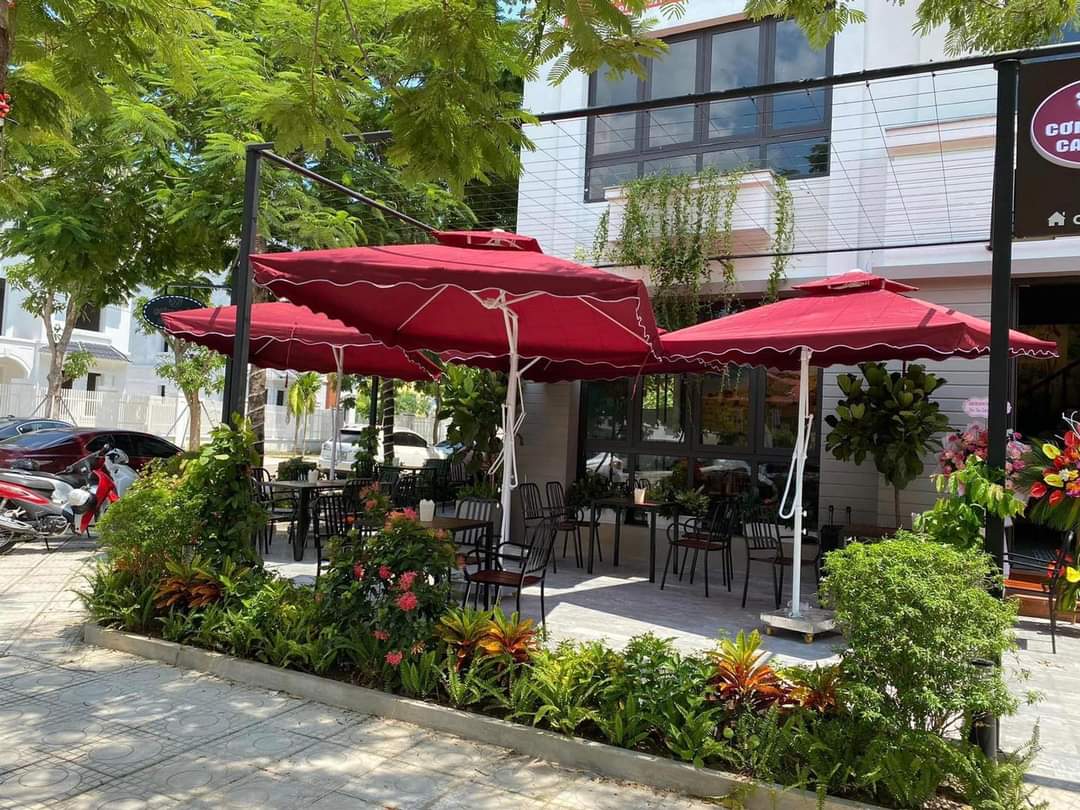 Ô dù hòa phát lệch tâm vuông 2m5 màu đỏ